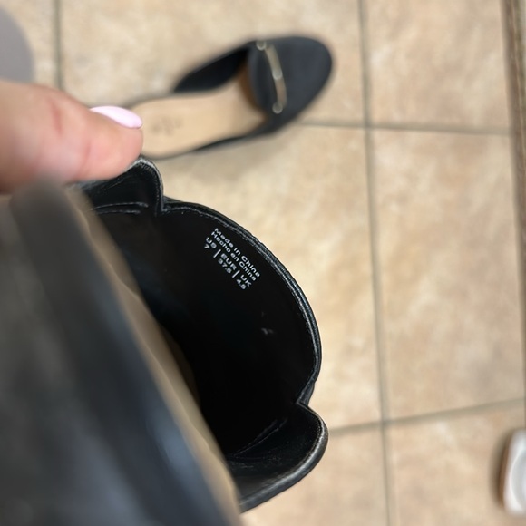 Call it Spring, black sandals size 7 US - Picture 5 of 5